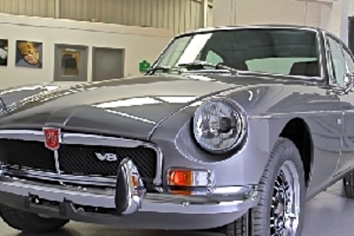 MGB V8 Paintwork Accolade
