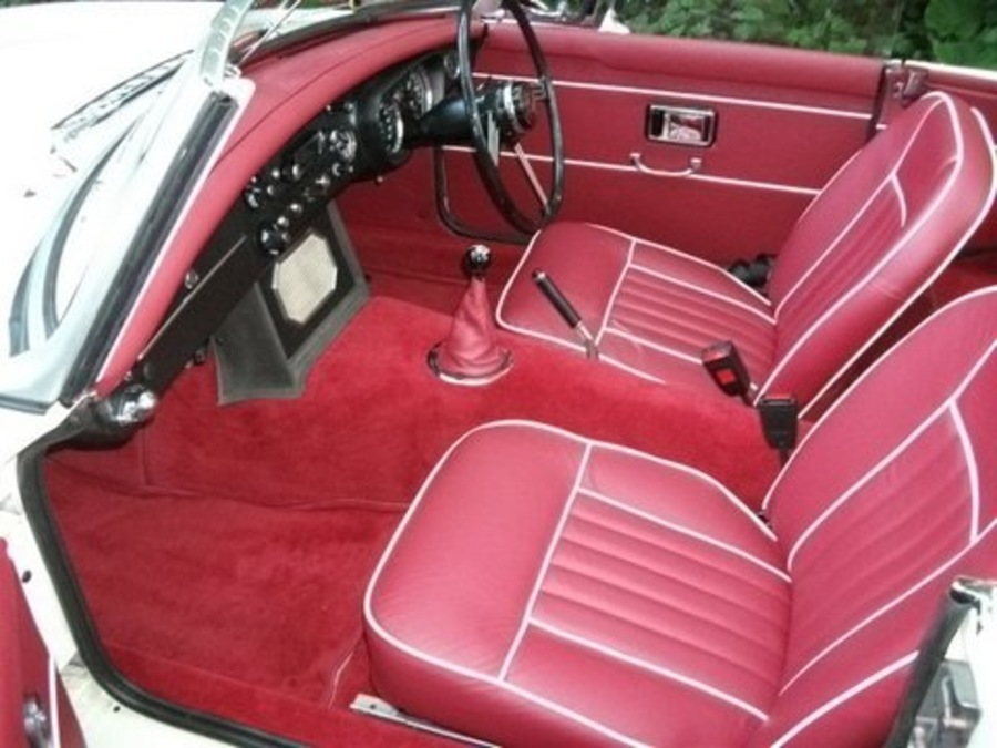 Classic and sports car from CCHL