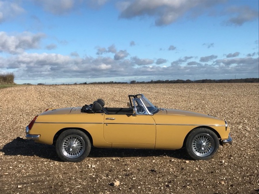 Classic and sports car from CCHL