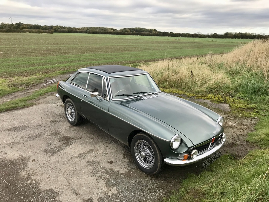 Classic and sports car from CCHL