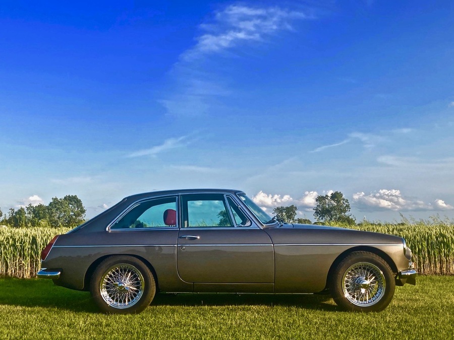 Classic and sports car from CCHL