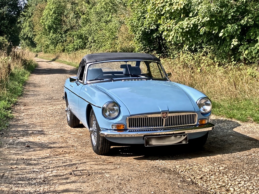 Classic and sports car from CCHL