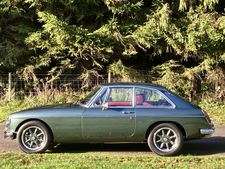 Classic and sports car from CCHL