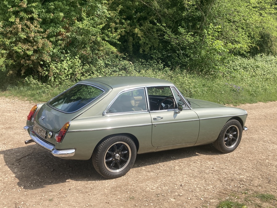 Classic and sports car from CCHL